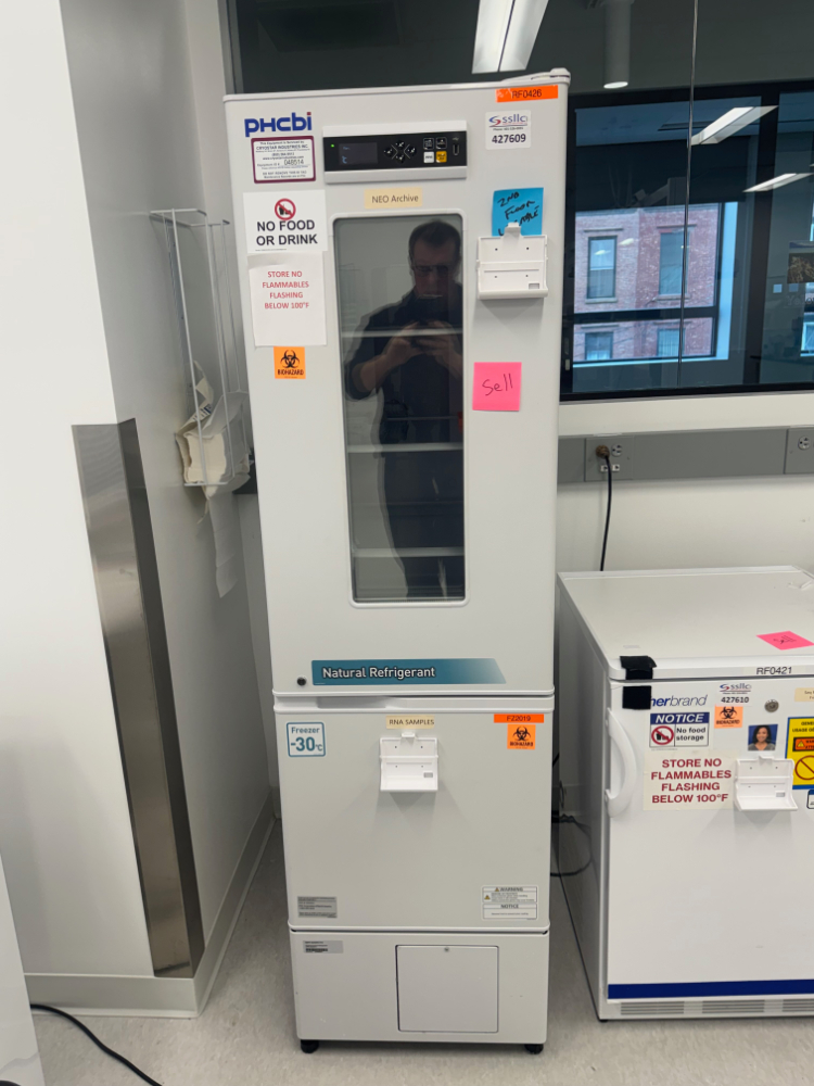 Image of PHCBI Pharmaceutical Refrigerator